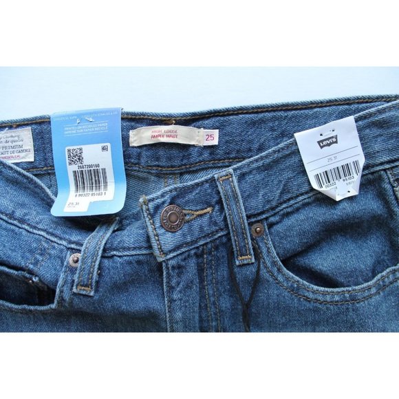 Levi's High Loose Jeans Lazy Day PJ Size 25 Aritzia - Picture 7 of 7